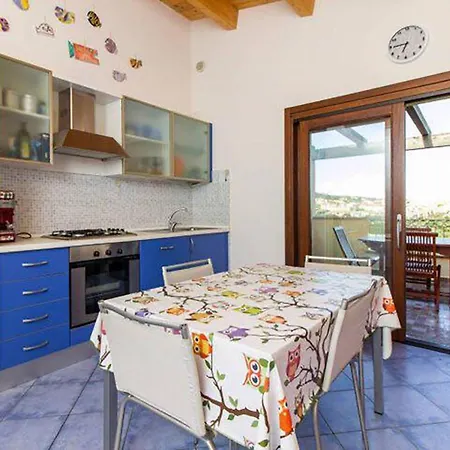 Borgo Dei Mirti Apartment